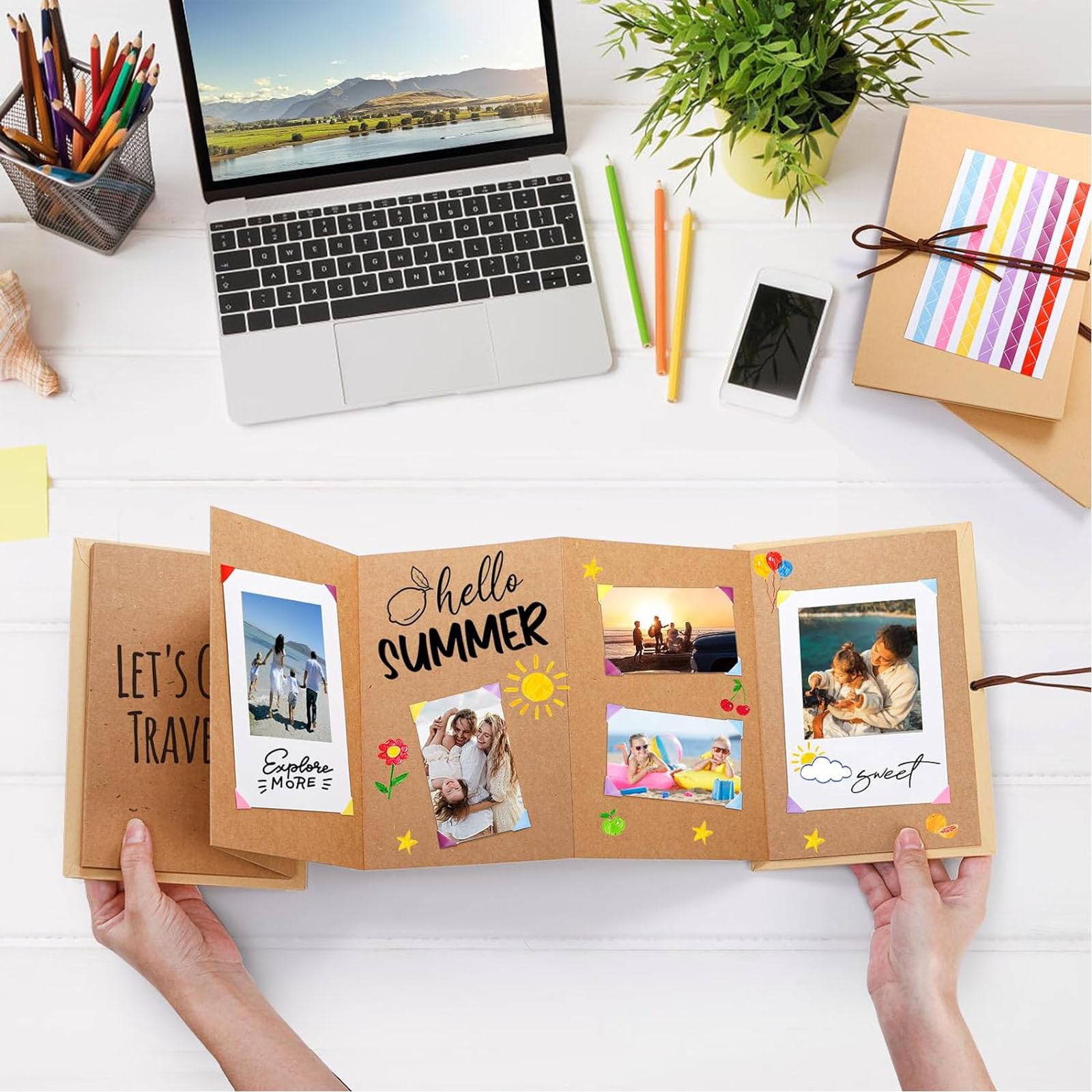 Accordion-Style Folding Scrapbook Album