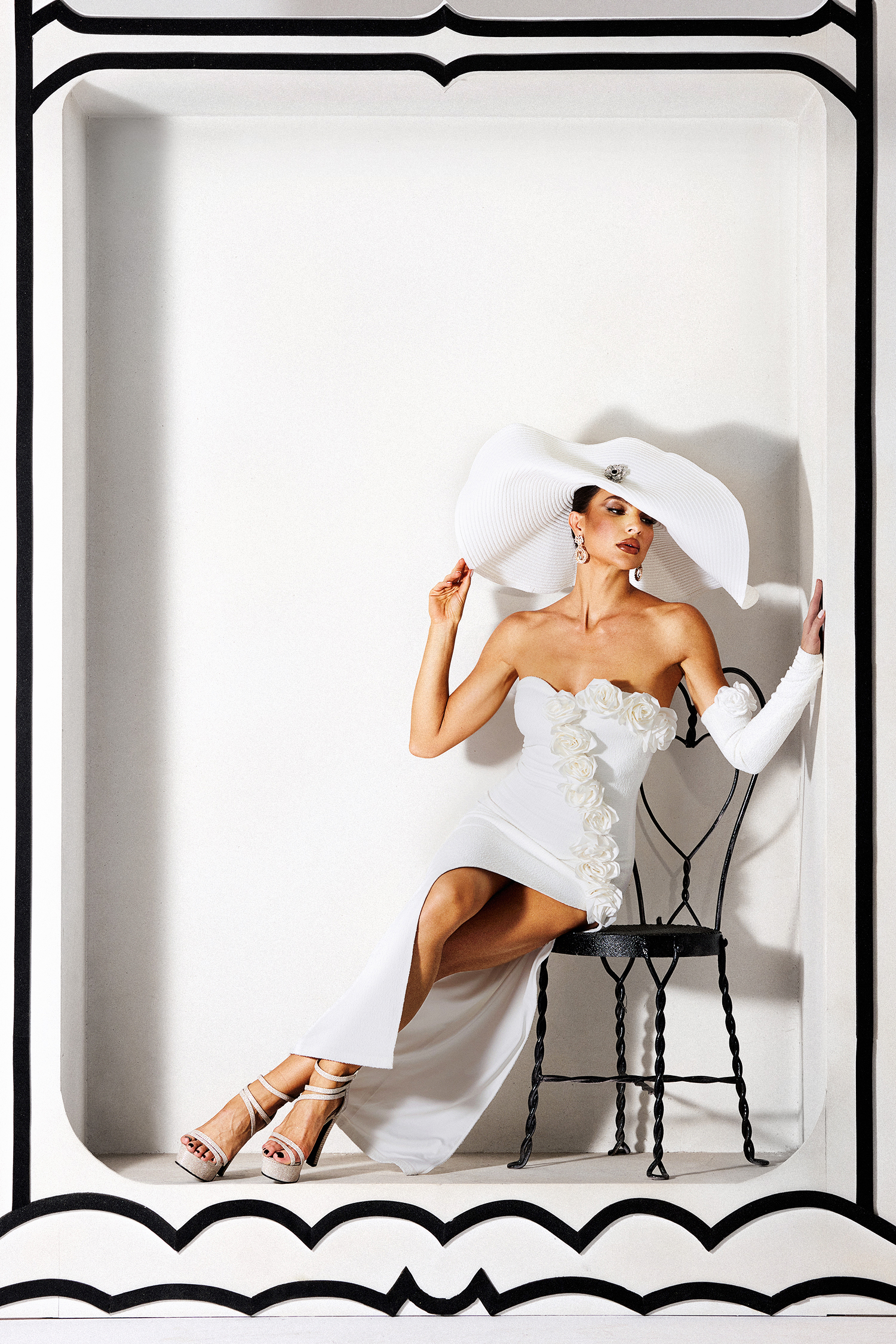 Jennifer One Shoulder Flowers Maxi Dress