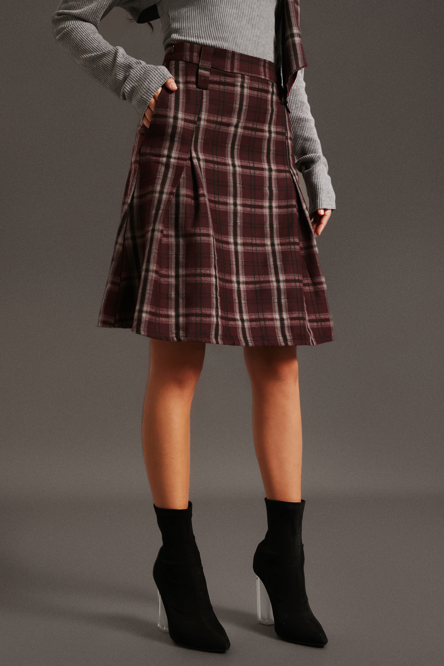 Yuio Lattice Belt Midi Skirt