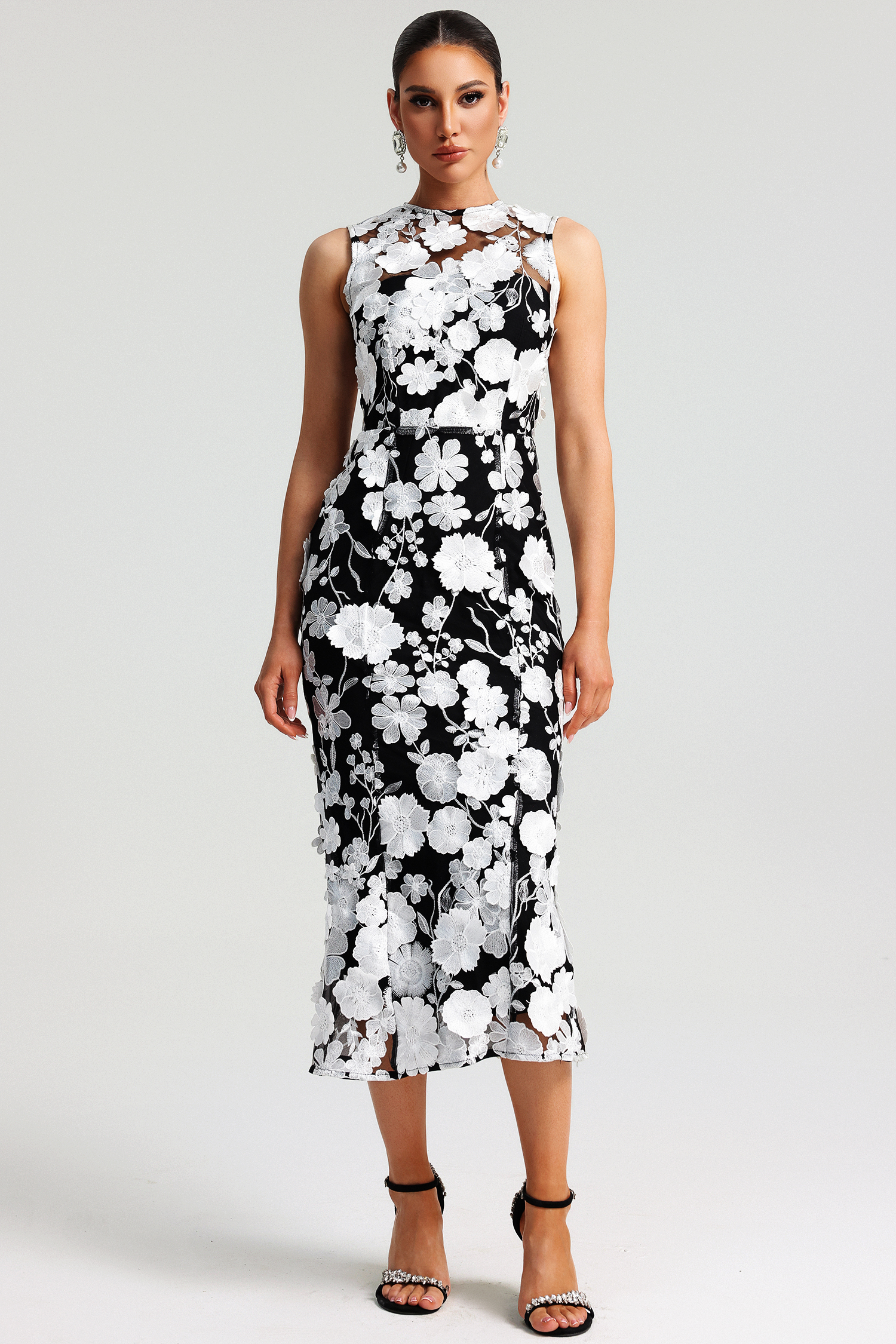 Dotty Sleeveless Embroidery Flowers Maxi Dress