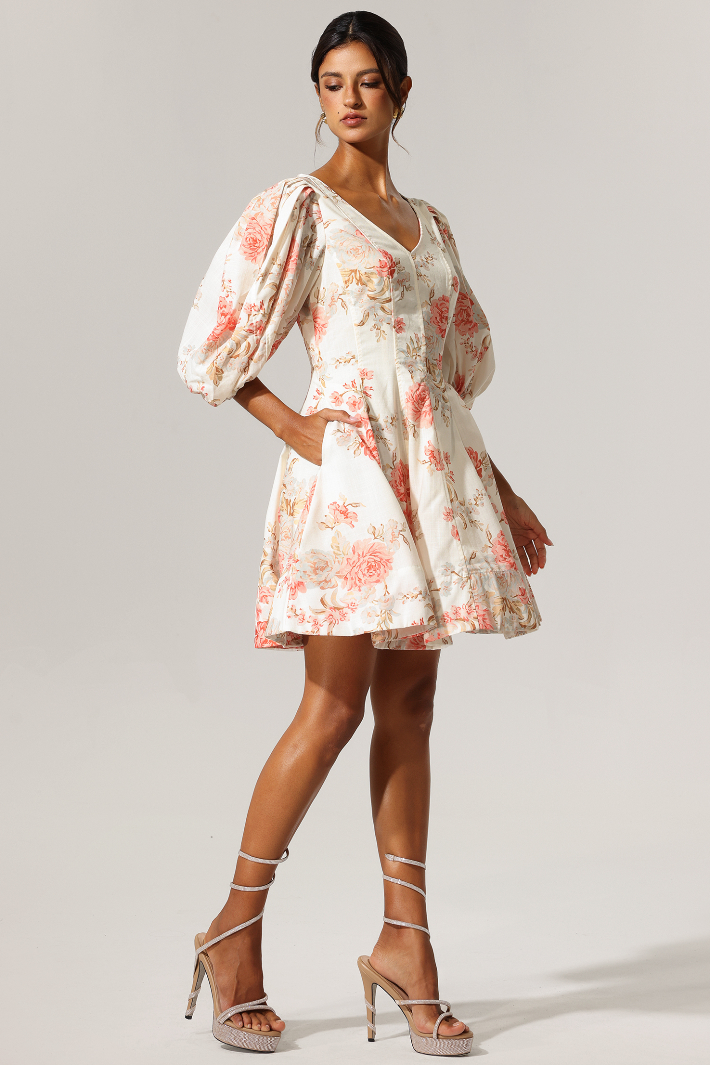 Egbert V-Neck Floral Printed Mini Dress