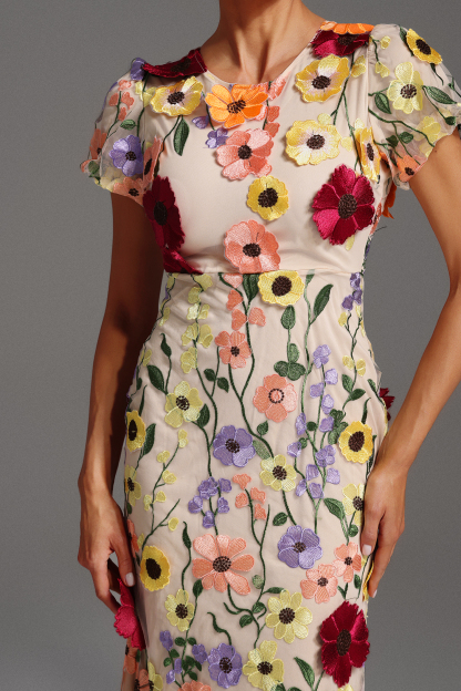 Naya Short Sleeve Round Neck Flowers Fishtail Midi Dress