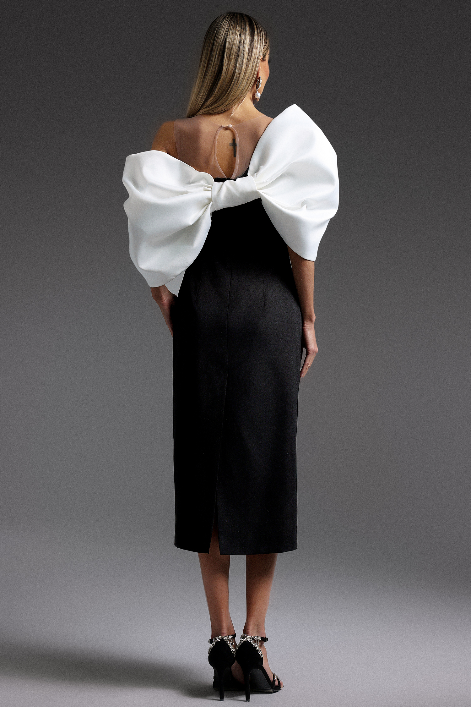 Tazeda Sleeveless Bow Maxi Dress