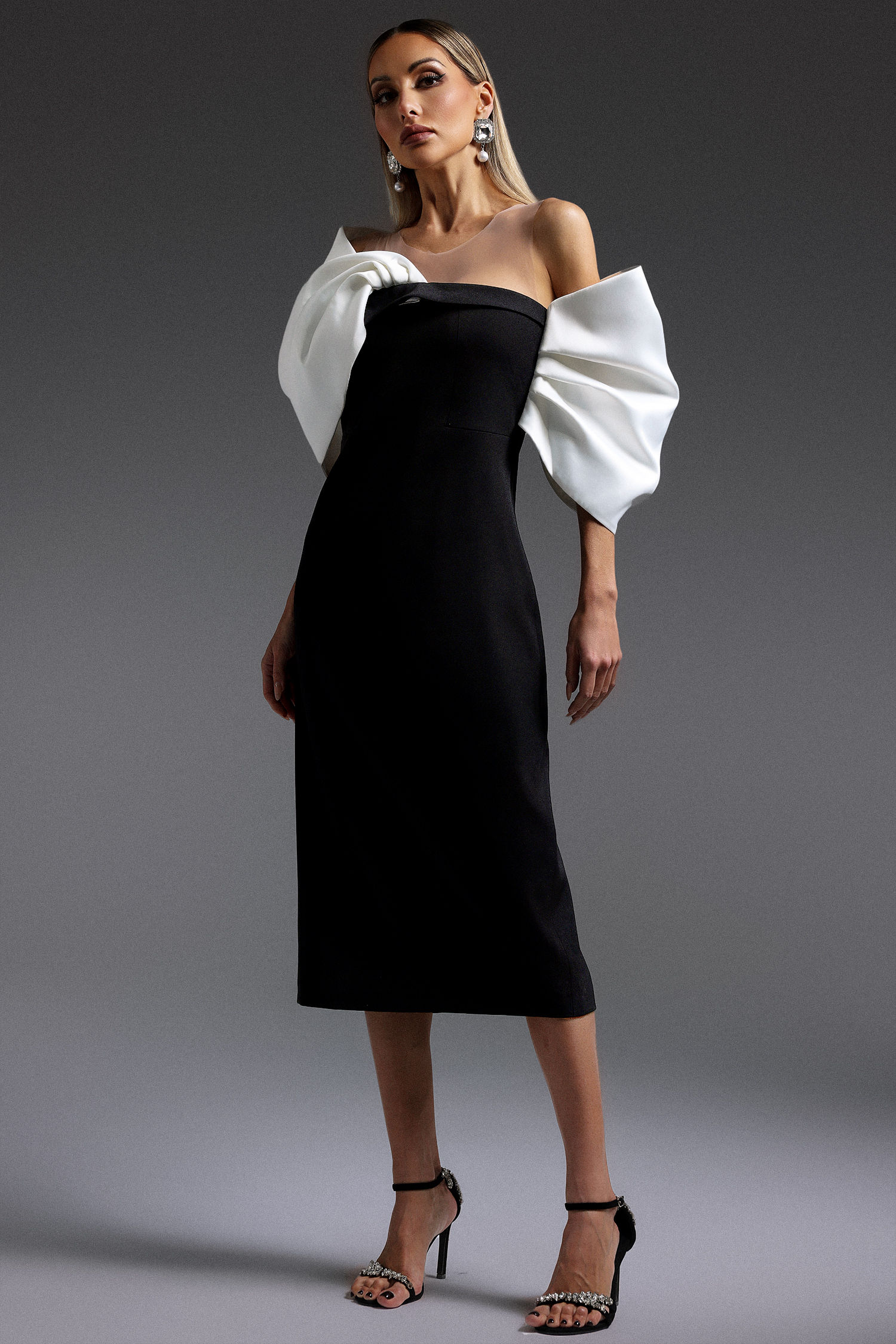 Tazeda Sleeveless Bow Maxi Dress