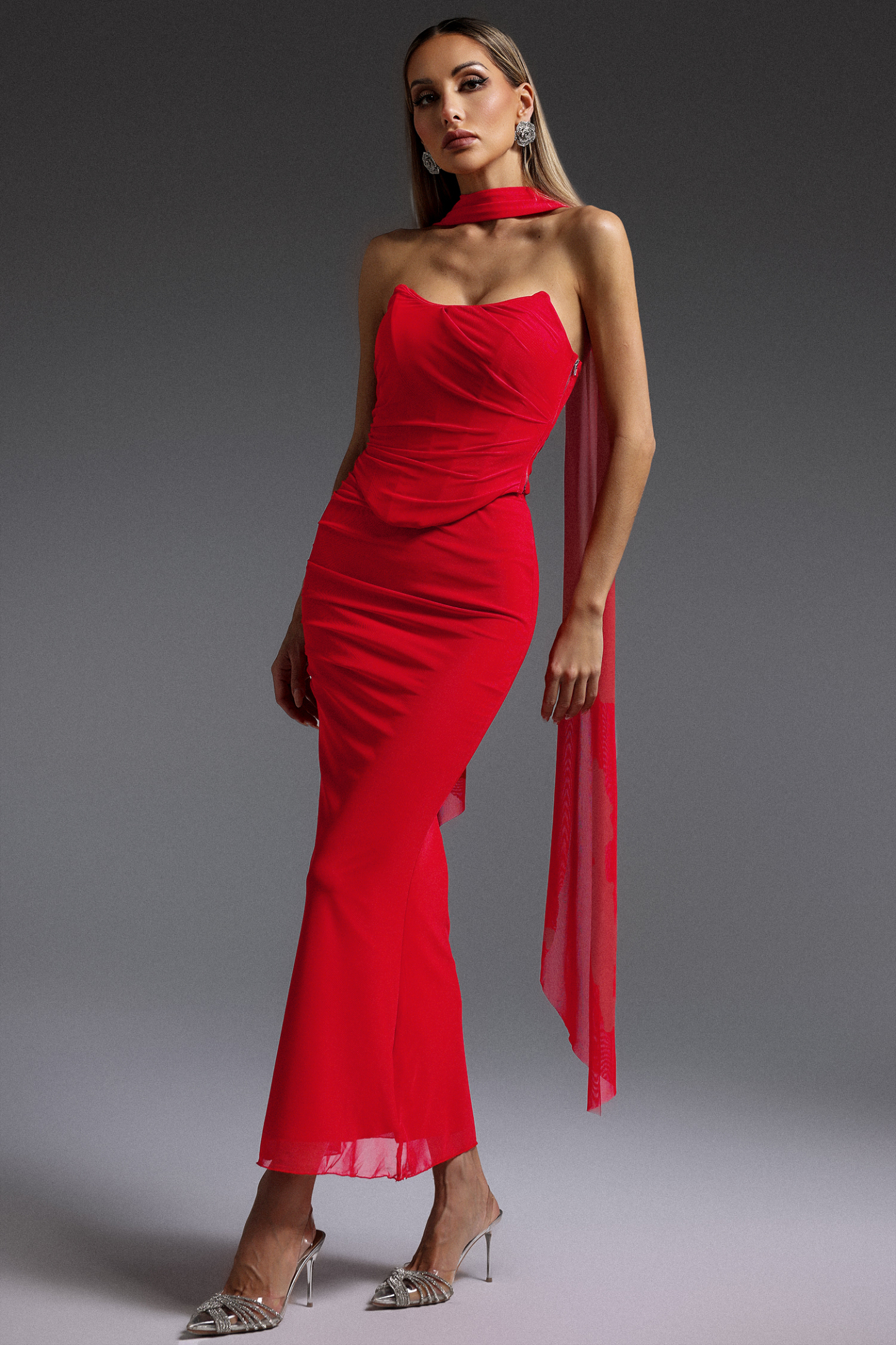 Lanla Sleeveless Frenum Halter Maxi Three-Piece Set