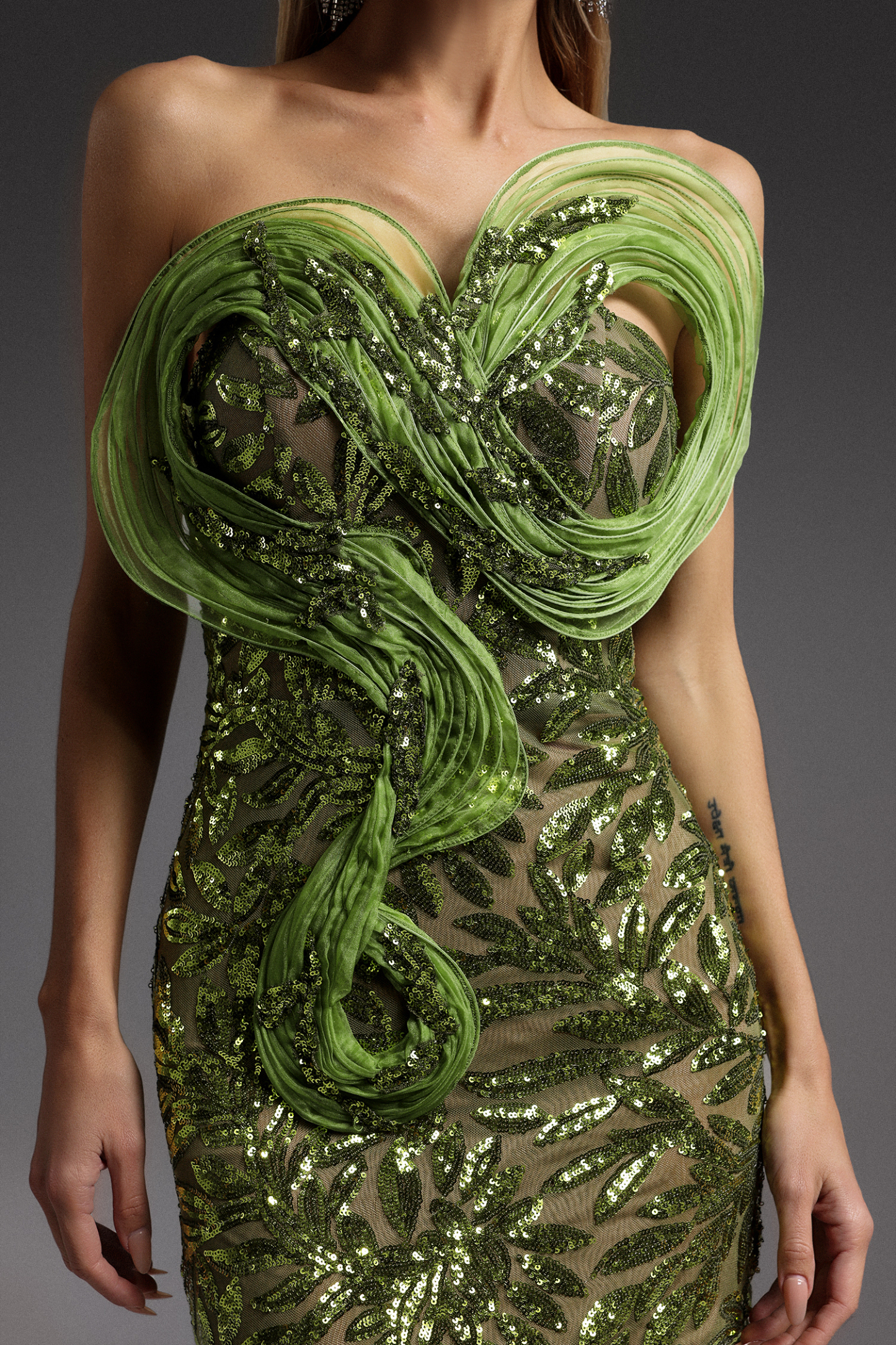 Della Sleeveless Sequin Fold Mini Dress