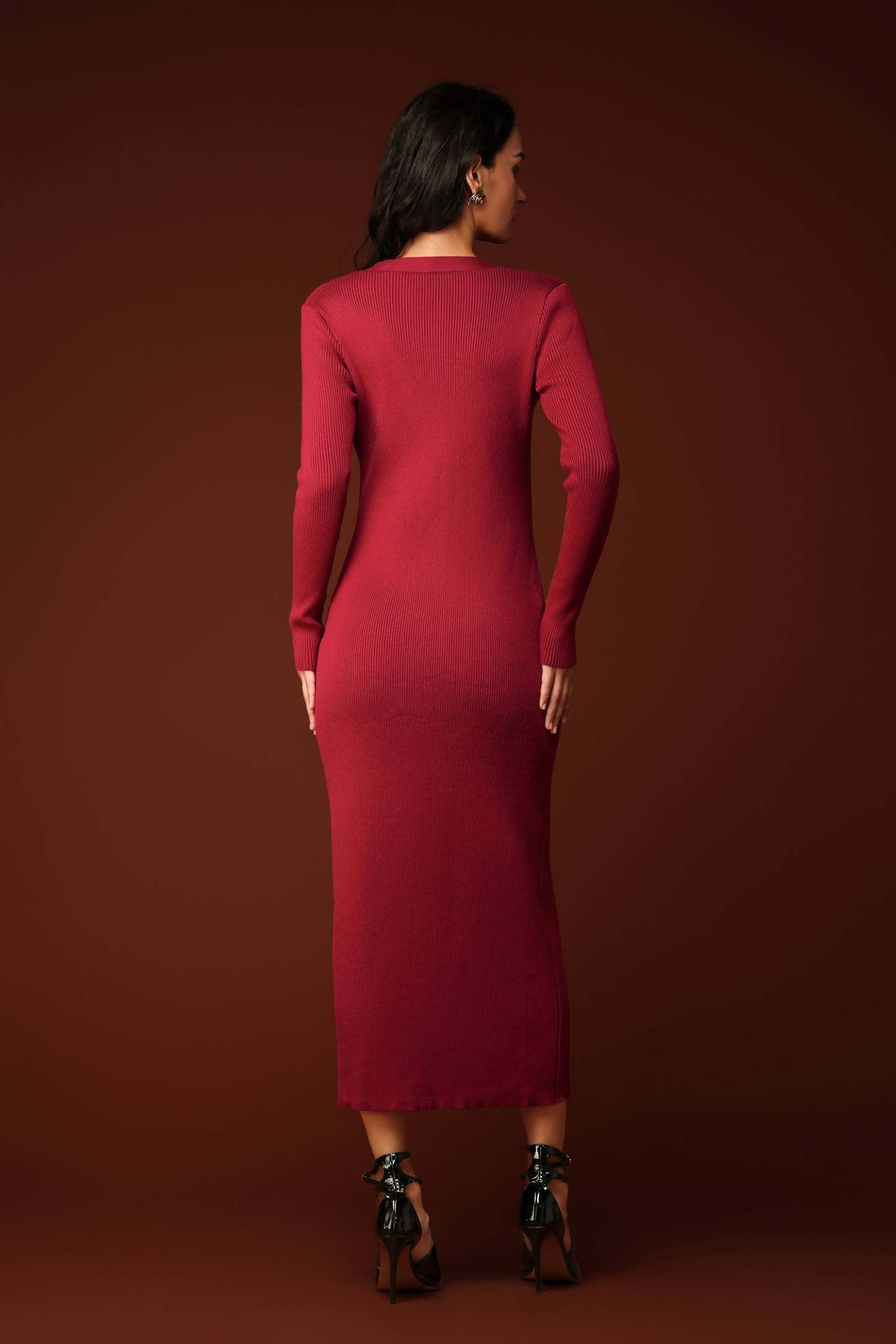 Ikara V-neck Knitted Maxi Dress