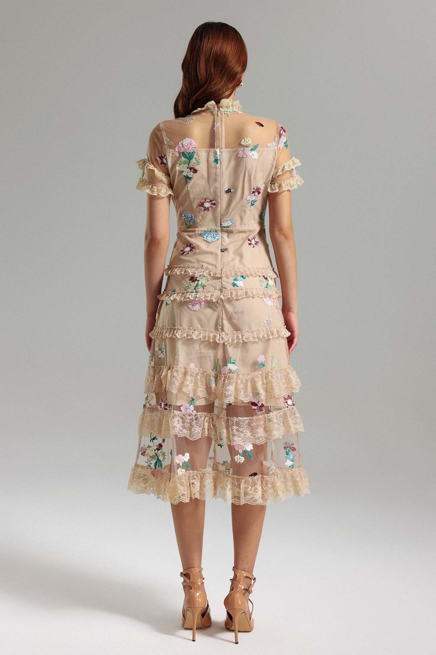 Terlyn Embroidery Lace Midi Dress