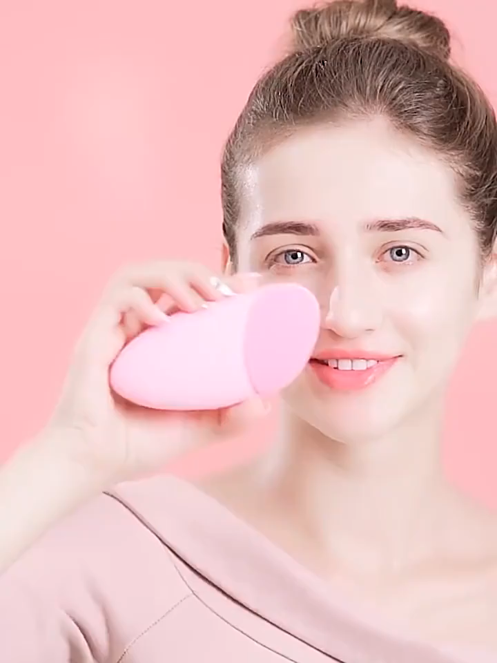 ELECTRIC SILICONE FACIAL CLEANSING BRUSH - RECHARGEABLE SKIN BRIGHTENING DEVICE WITH PORE CLEANSING & BEAUTY CARE
