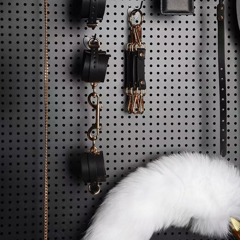 Animisttoy  Luxury BDSM Vertical Trunk Kit