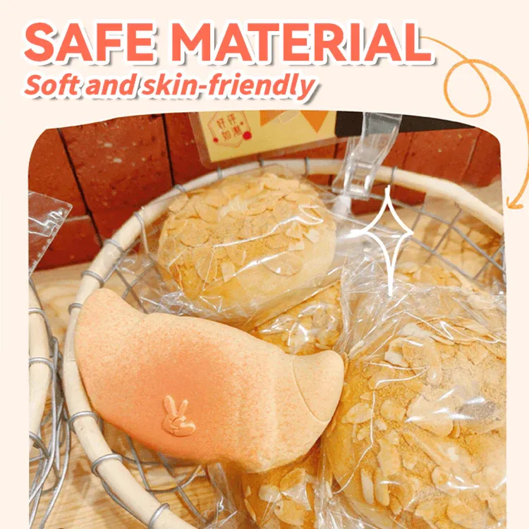 Animisttoy Croissant 8 Suction Clitoral Stimulation Vibrator