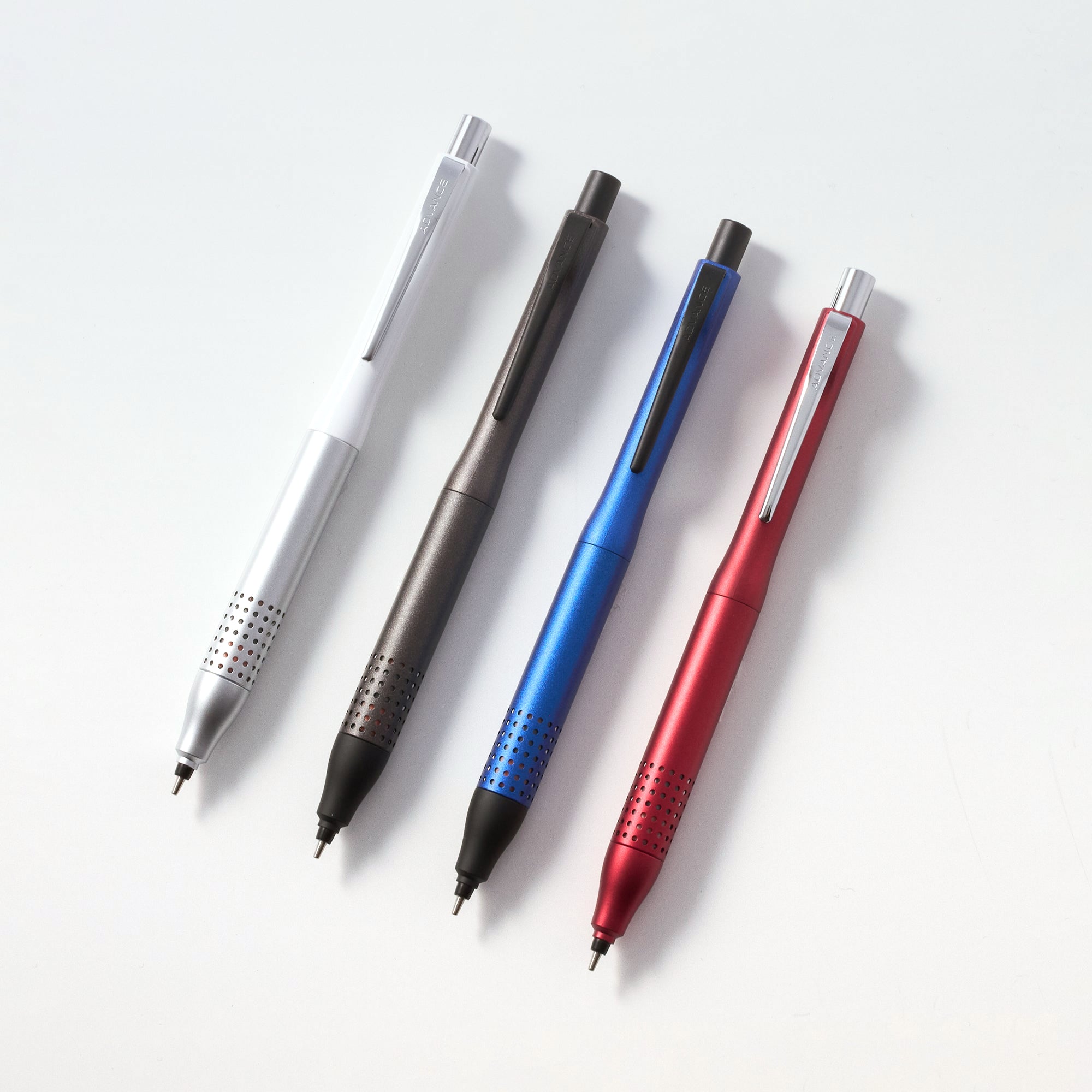Kuru Toga Advance Upgrade Mechanical Pencil / uni Mitsubishi Pencil - bungu
