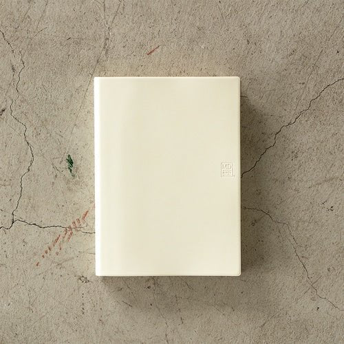 MD Notebook Diary 1 Day 1 Page 2026 / Midori DESIGNPHIL - bungu