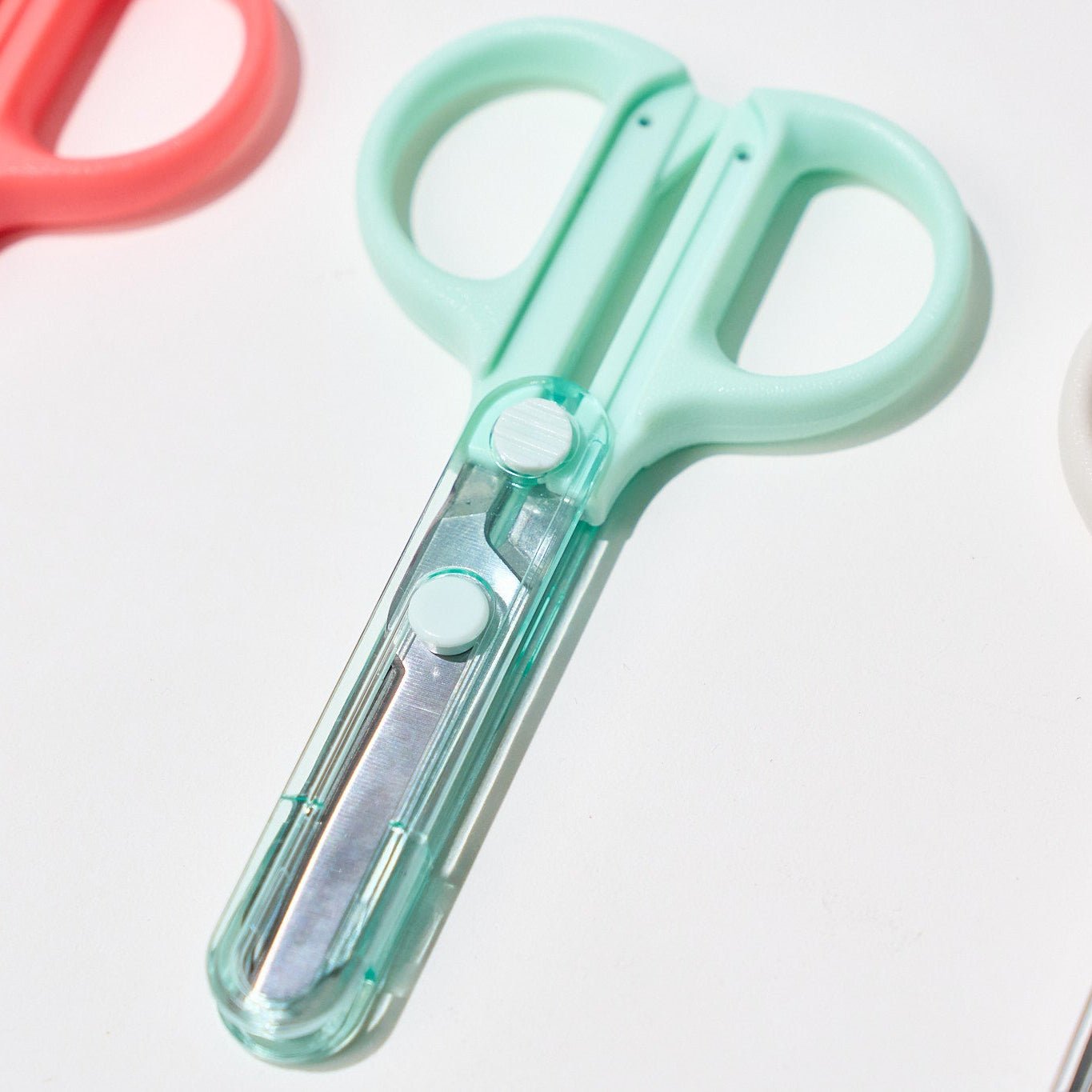 Slide Edge Scissors / Kutsuwa - bungu