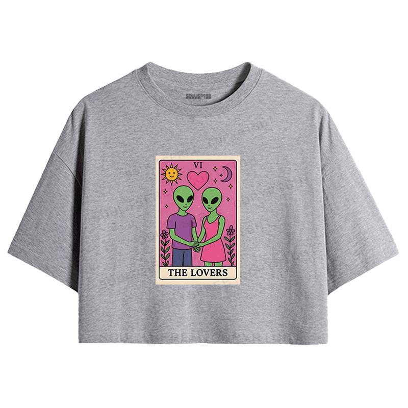Soulisfree Alien Love Club Artistic  Crop Tee