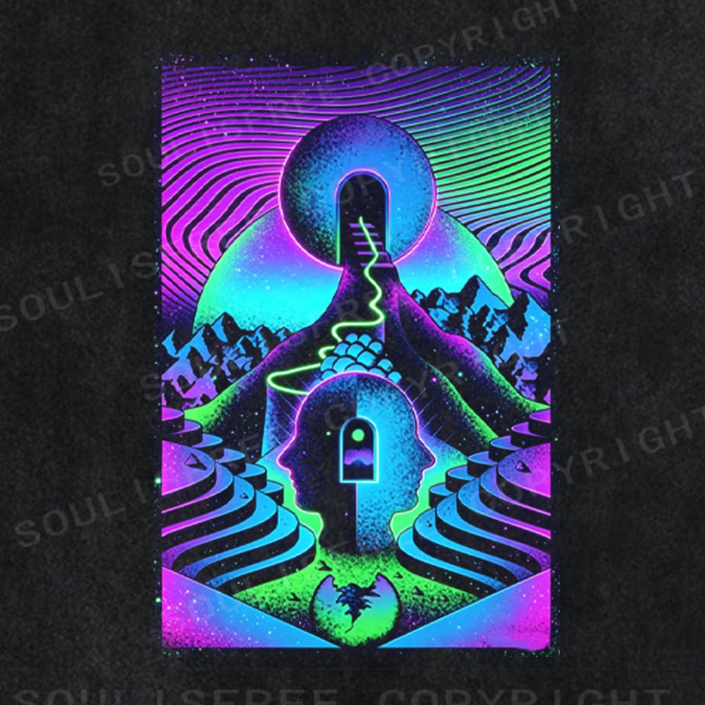 Soulisfree Inner Cosmos Journey Mind Labyrinth Washed Tee