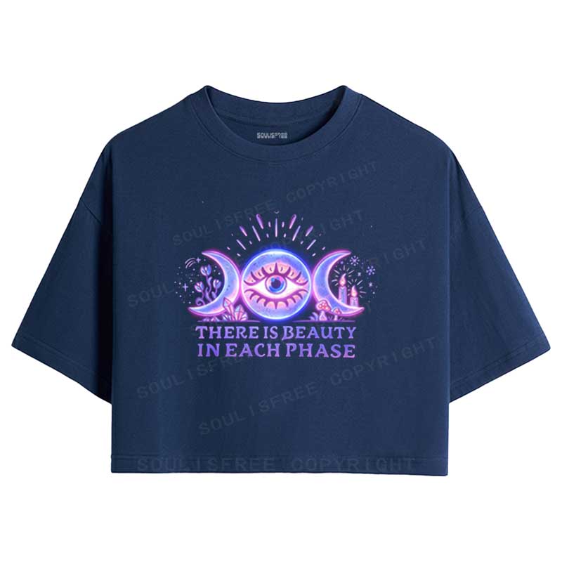 Soulisfree THERE IS BEAUTY IN EACH PHASE Crop Tee