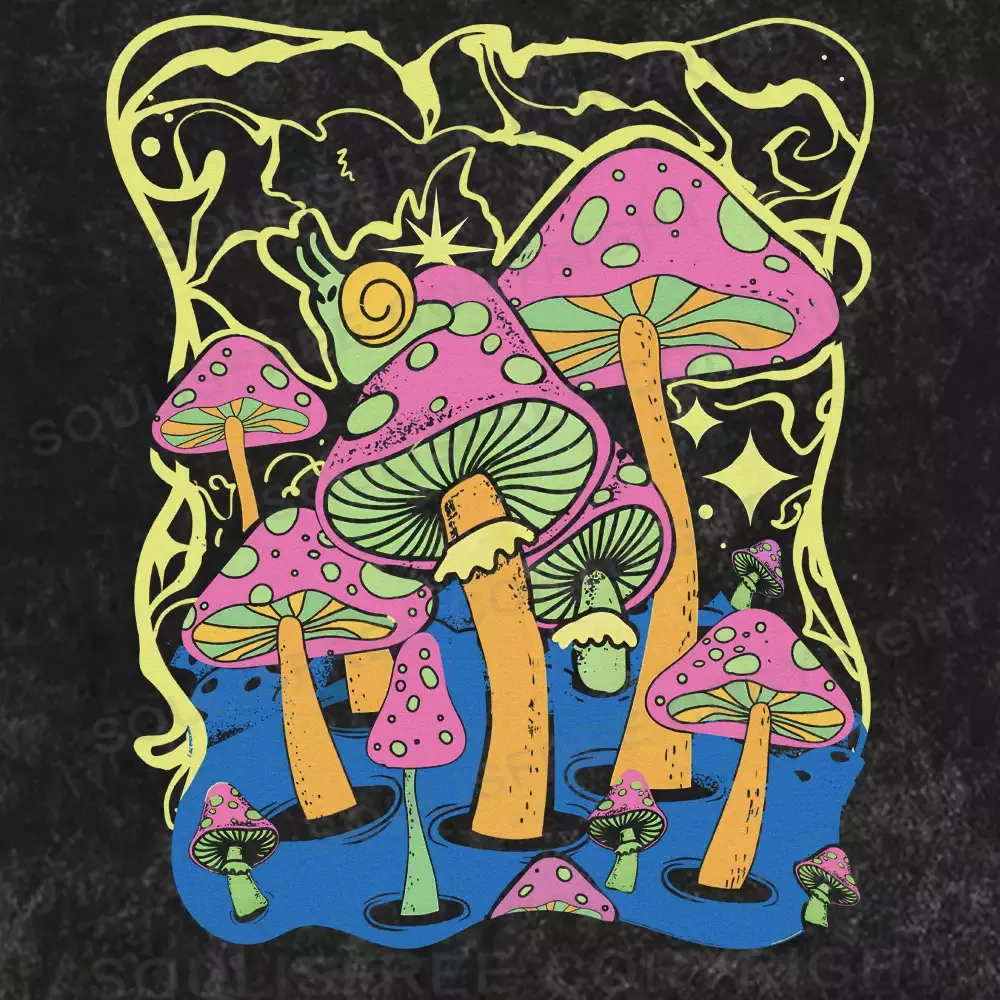 Psychedelic Mushroom World Washed T-shirt