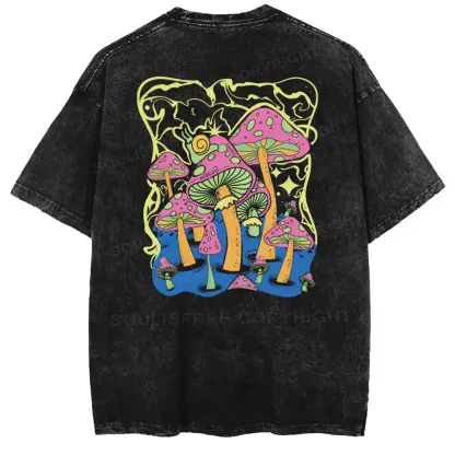 Psychedelic Mushroom World Washed T-shirt