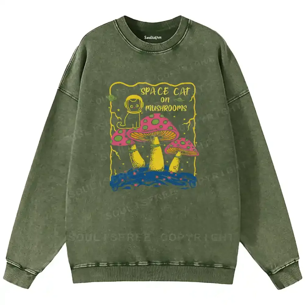 SPACE CAT ON MUSHROOMS Washed Sweatshirts