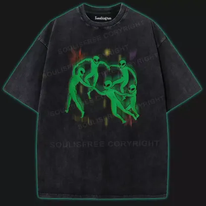 Alien Dancing Washed Alien T-shirt