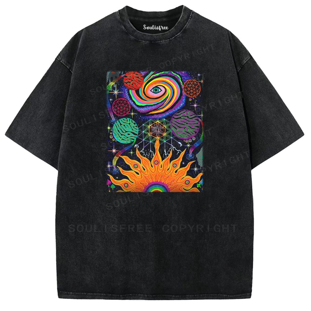 Trippy Solar System Washed T-shirt