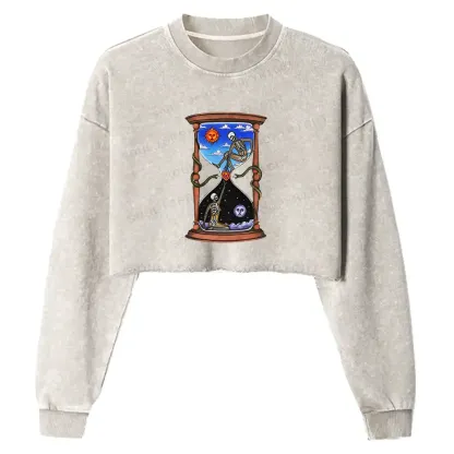 Love Fire Pass Washed Cropped Sweatshirt