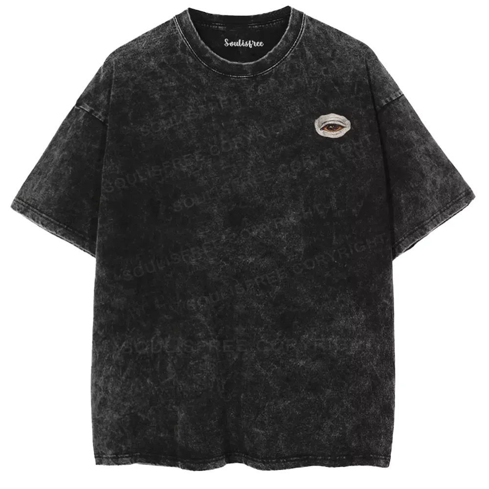 Eyes don't lie Washed T-shirt