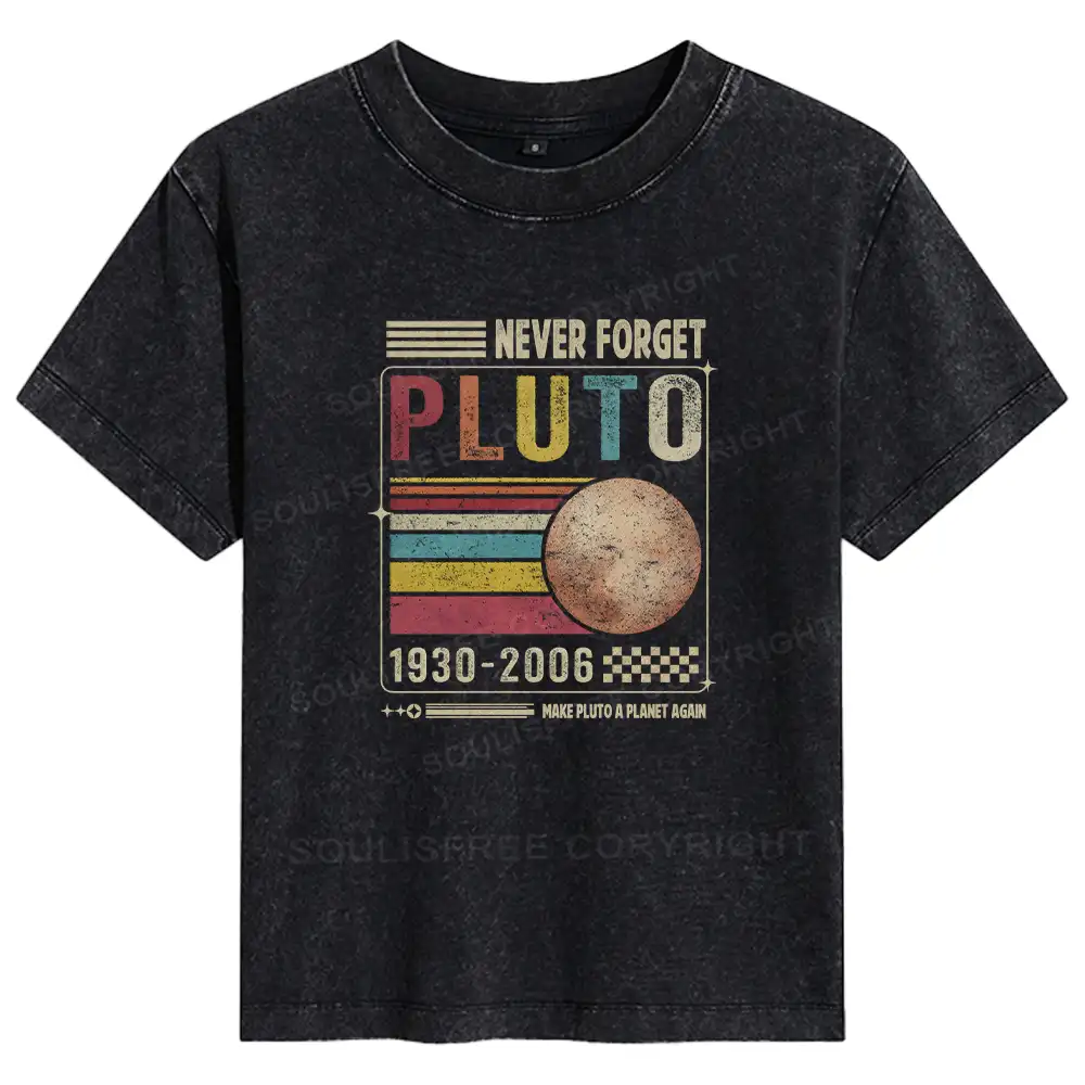 Never Forget Pluto Basic Washed T-shirt
