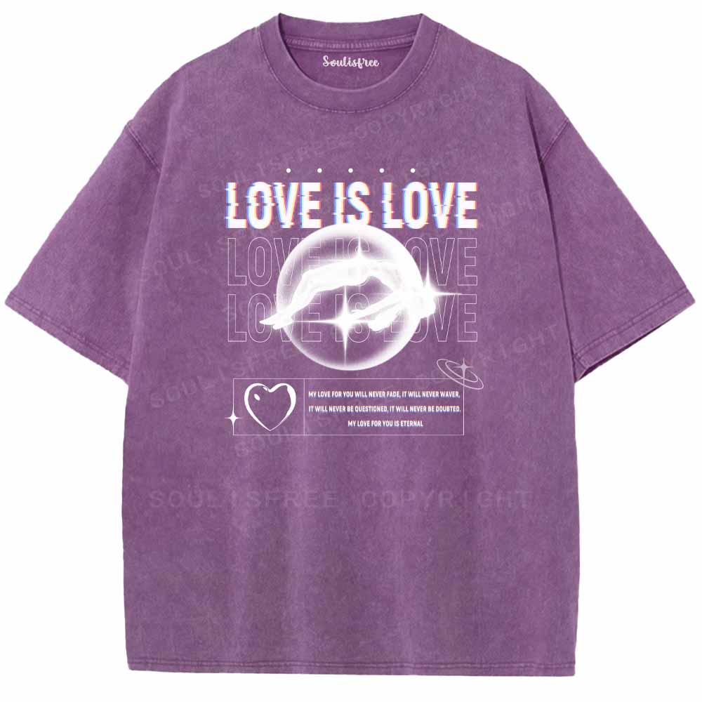 Soulisfree  LOVE IS LOVE Washed Tee