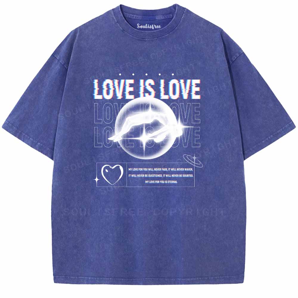 Soulisfree  LOVE IS LOVE Washed Tee