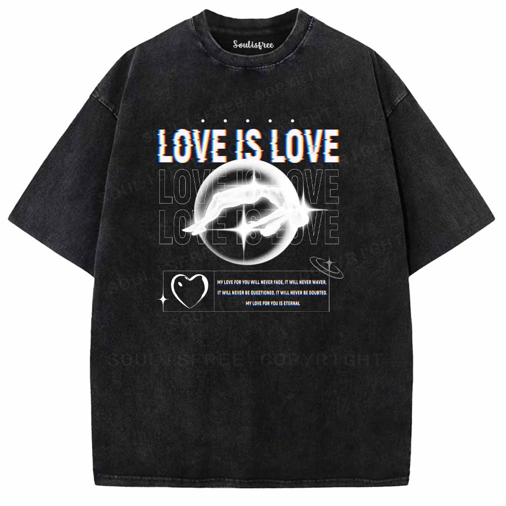 Soulisfree  LOVE IS LOVE Washed Tee