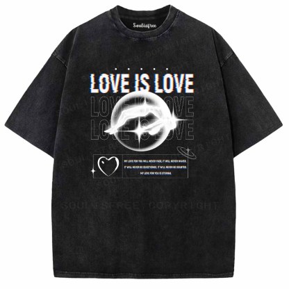 Soulisfree  LOVE IS LOVE Washed Tee