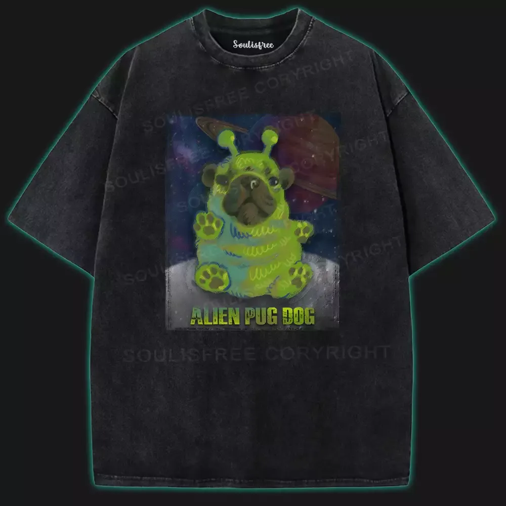 Designed Alien Pug Dog Washed Space T-shirt