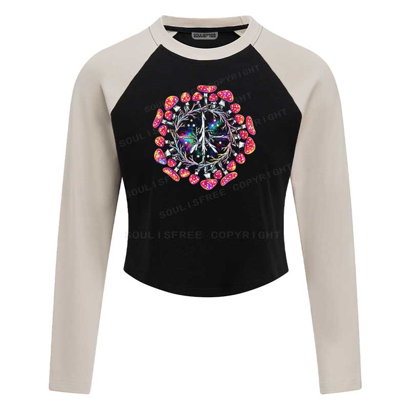 Soulisfree Mushroom Mandala Raglan Crop Tee