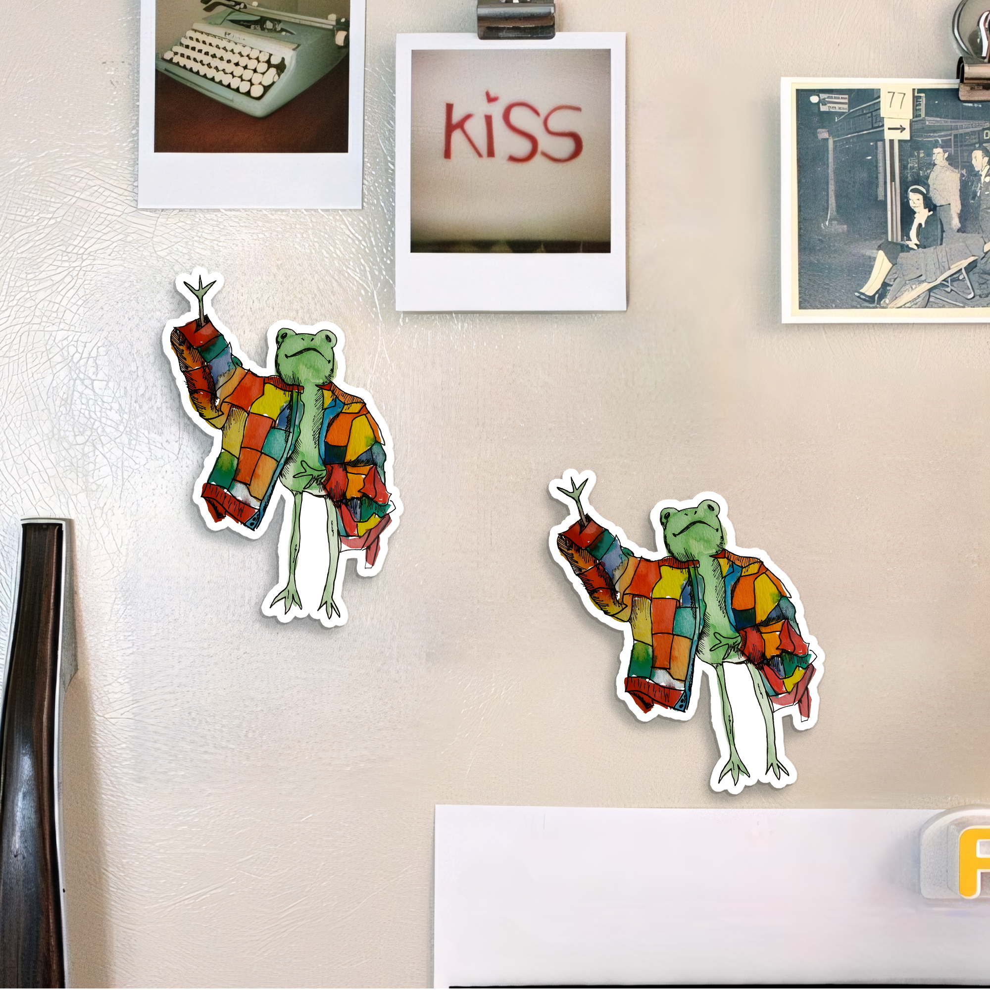 Stylish Frog Fridge Magnet
