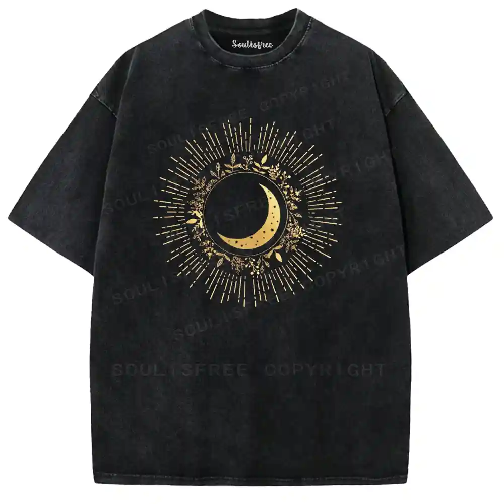Gilded Moon Wreath Totem Washed T-shirt