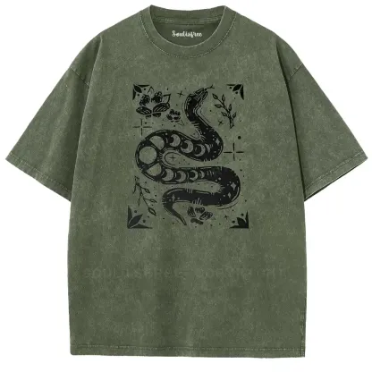 Lunar Phase Spirit Snake Washed T-shirt