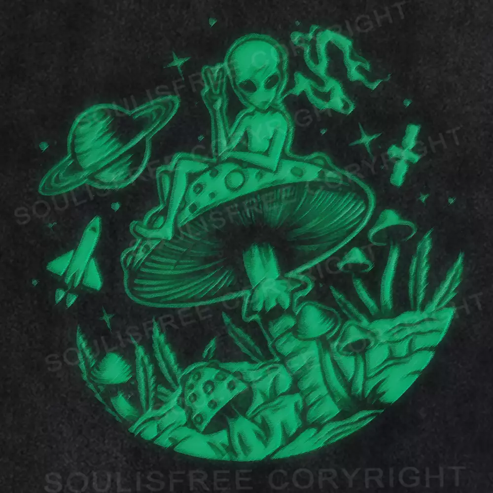 Psychedelic Alien Trip Washed Alien T-shirt
