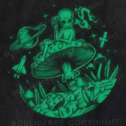 Psychedelic Alien Trip Washed Alien T-shirt