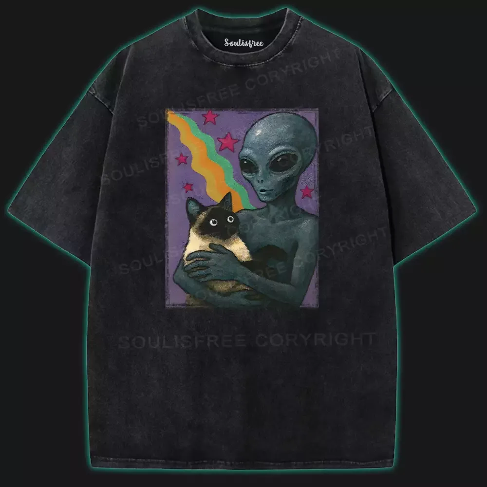 Designed Aliens And Cats Washed Alien T-shirt