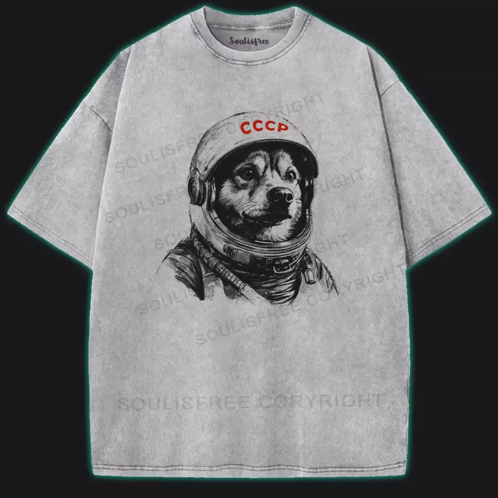 Astronaut dog Laika Washed Space T-shirt