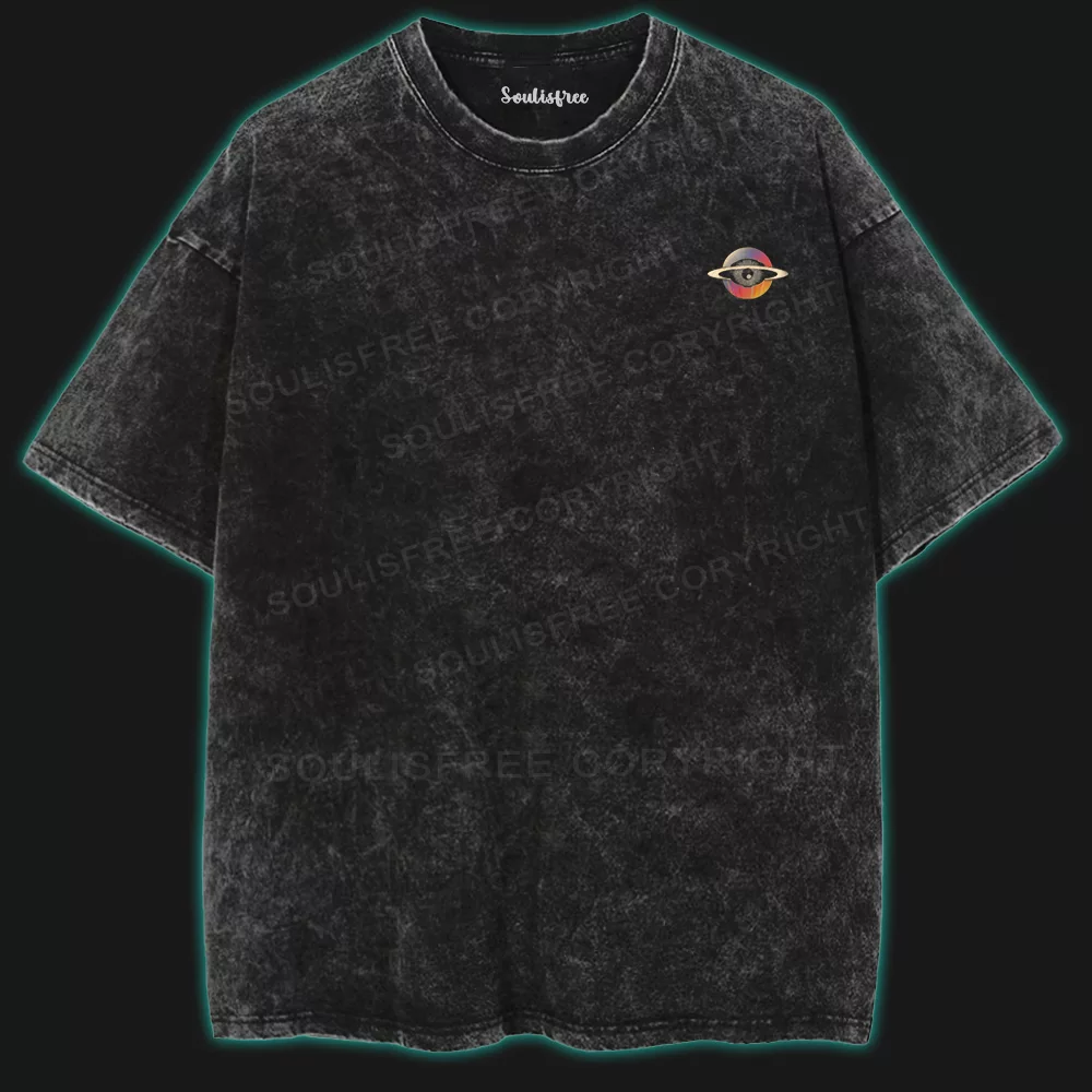 In a world of illusion Washed Space T-shirt