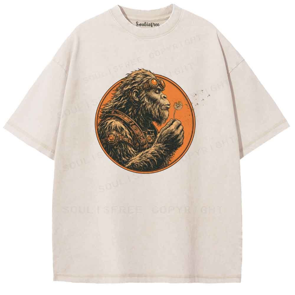 Soulisfree Bigfoot Dandelion Washed Tee