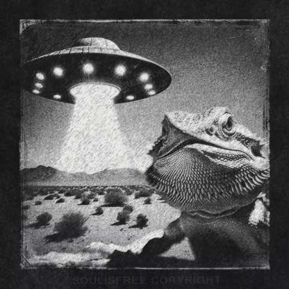 Funny Lizard Selfie with Aliens Washed UFO T-shirt