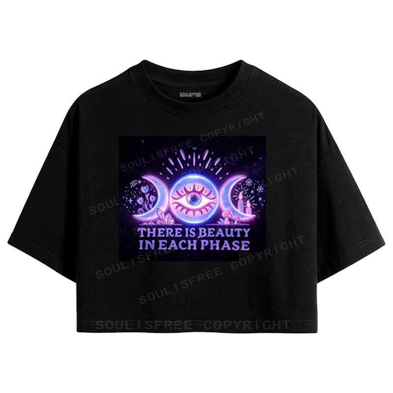 Soulisfree THERE IS BEAUTY IN EACH PHASE Crop Tee