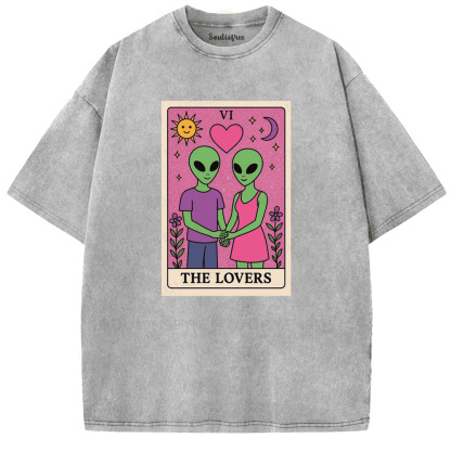 Soulisfree Alien Love Club Artistic Washed Tee