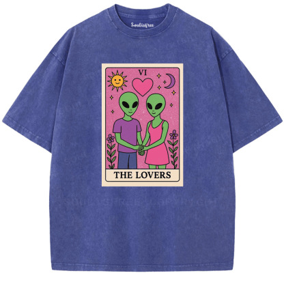 Soulisfree Alien Love Club Artistic Washed Tee