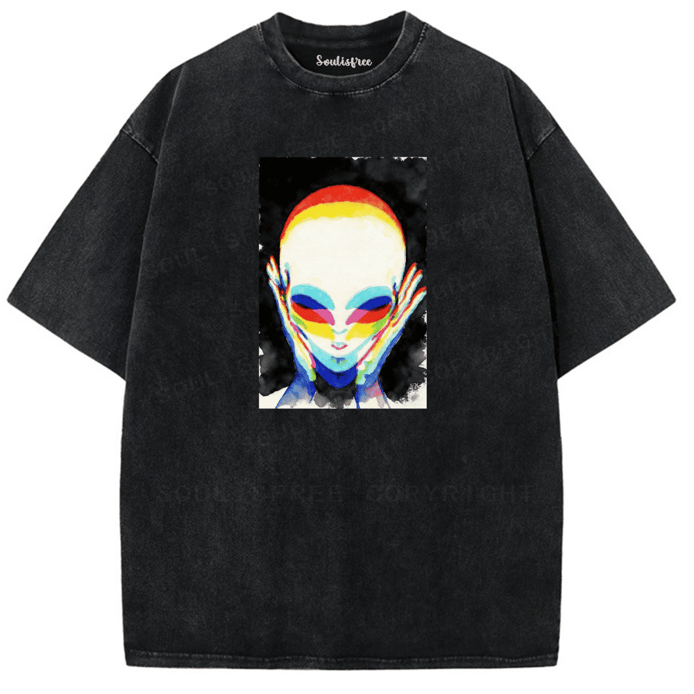 Soulisfree Surreal Spectrum Alien Portrait Washed Tee