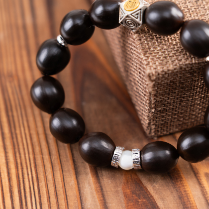 Mother of Pearl   Abalone Shell  Freshwater Pearl 